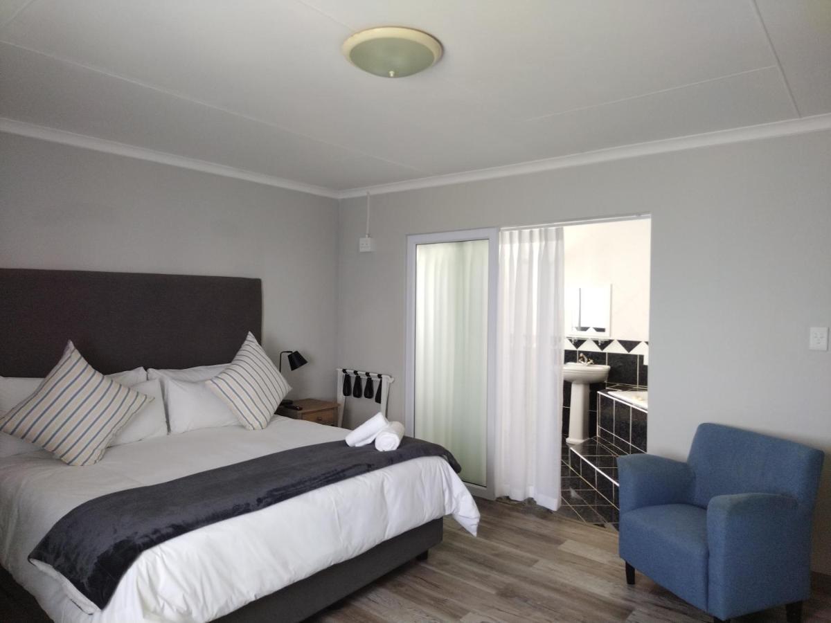 Blue Owl Guest House Mossel Bay Exteriör bild